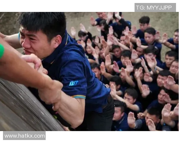 广州排球队在钻石联赛中的逆袭之旅展现拼搏精神与团队力量 广州排球队在钻石联赛中的逆袭之旅展现拼搏精神与团队力量