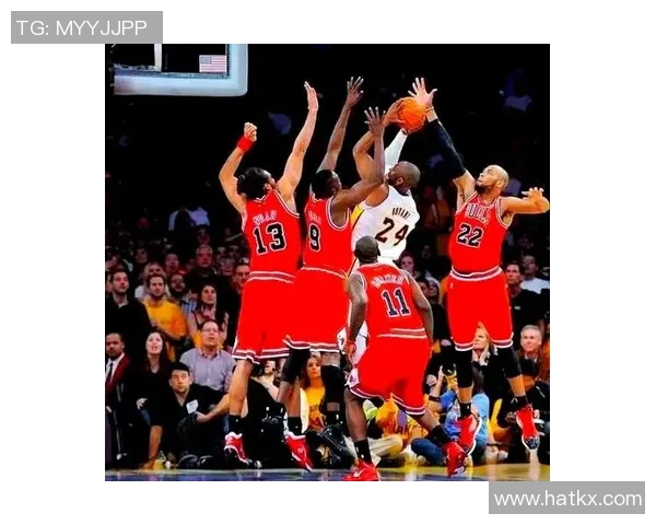 深圳篮球队的包夹战术解析与实战应用探讨