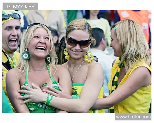 足球明星与女球迷的激情碰撞展现运动魅力与青春活力的完美结合